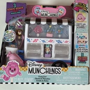 Disney Munchlings Candy Cart Playset - Pink, White, and Blue